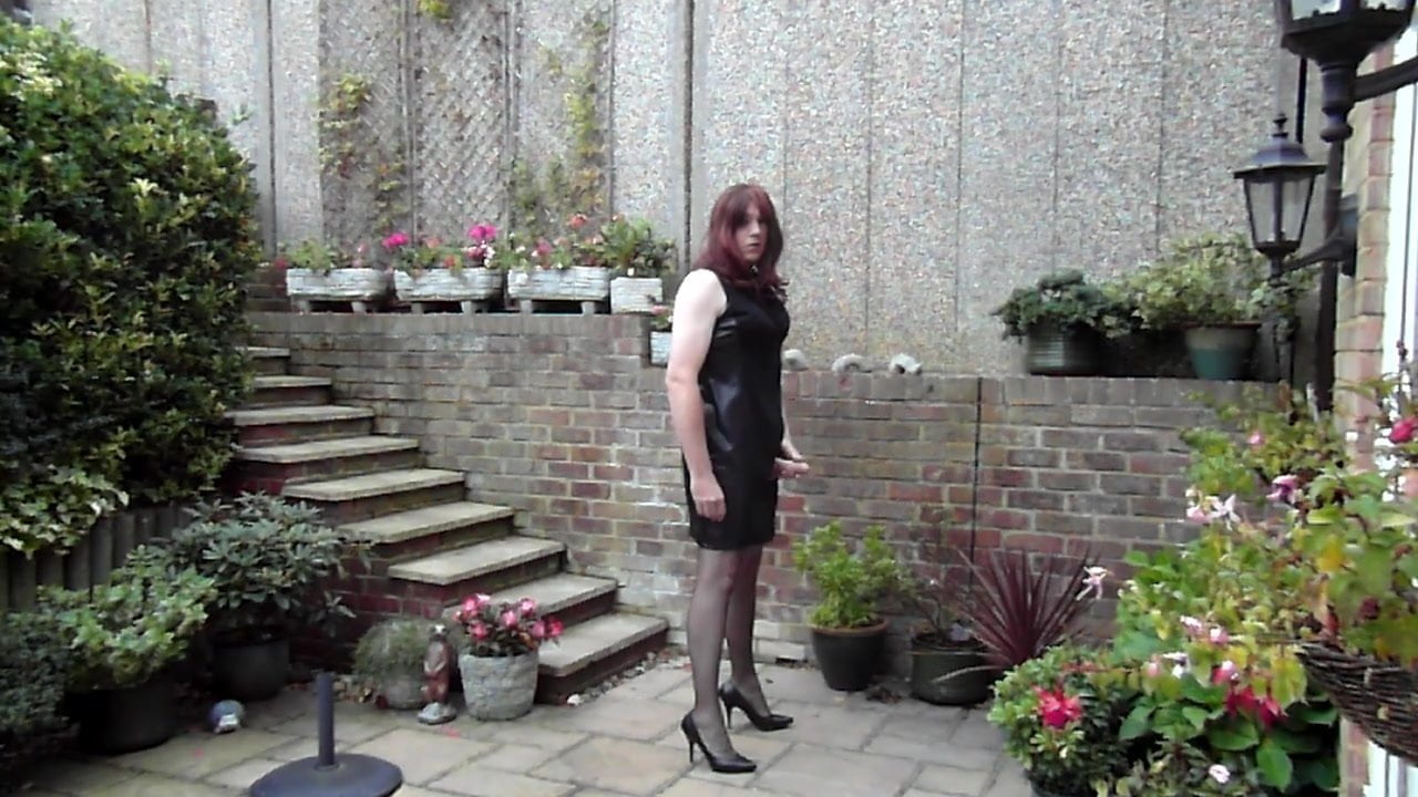 Trannie Friendly Dress - Wanking in the garden