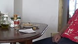 Stiefmoeder en stiefzoon in Arabische porno met anale seks snapshot 15