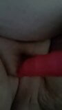 La moglie arriva con un nuovo dildo snapshot 1