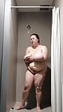 LEGACY Melonie Kares - грудастая толстушка с большой задницей принимает душ на работе snapshot 14