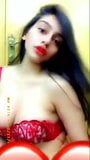 Hermosa desi juega con tetas snapshot 5