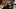Indisches mädchen mit dickem arsch von einem jungen mit einem großen schwanz gefickt