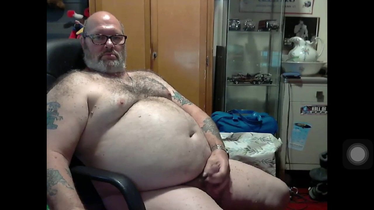 Fat daddy | xHamster