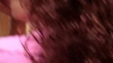 Грудастая рыжая милфа занимается итальянским сексом в тройничке в любительском видео snapshot 6