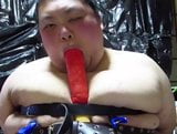El gordo japonés gay shino está entrenado follando las tetas snapshot 5