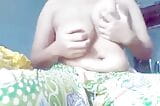 Videos de tetas calientes de la gordita Amma snapshot 4