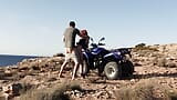 Sex in der Öffentlichkeit im freien auf felsen mit quad snapshot 7