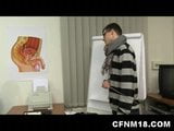 クラスの男性のペニス解剖学を教えるチェコ人教師 snapshot 1