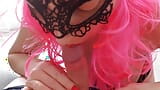 Habe eine wunderschöne Mutter mit rosa Haaren gefickt.  Amateur-Pornovideo. snapshot 2