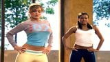 Carmen electra - หยอกล้อแก้ผ้าแอโรบิก snapshot 6