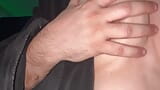 Je masse mes gros seins naturels énormes et gros dirty talk sexy snapshot 3