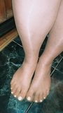 Des collants transparents mes pieds en nylon snapshot 2