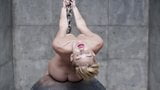 Miley Cyrus - Wrecking Ball Outtakes Edit snapshot 1