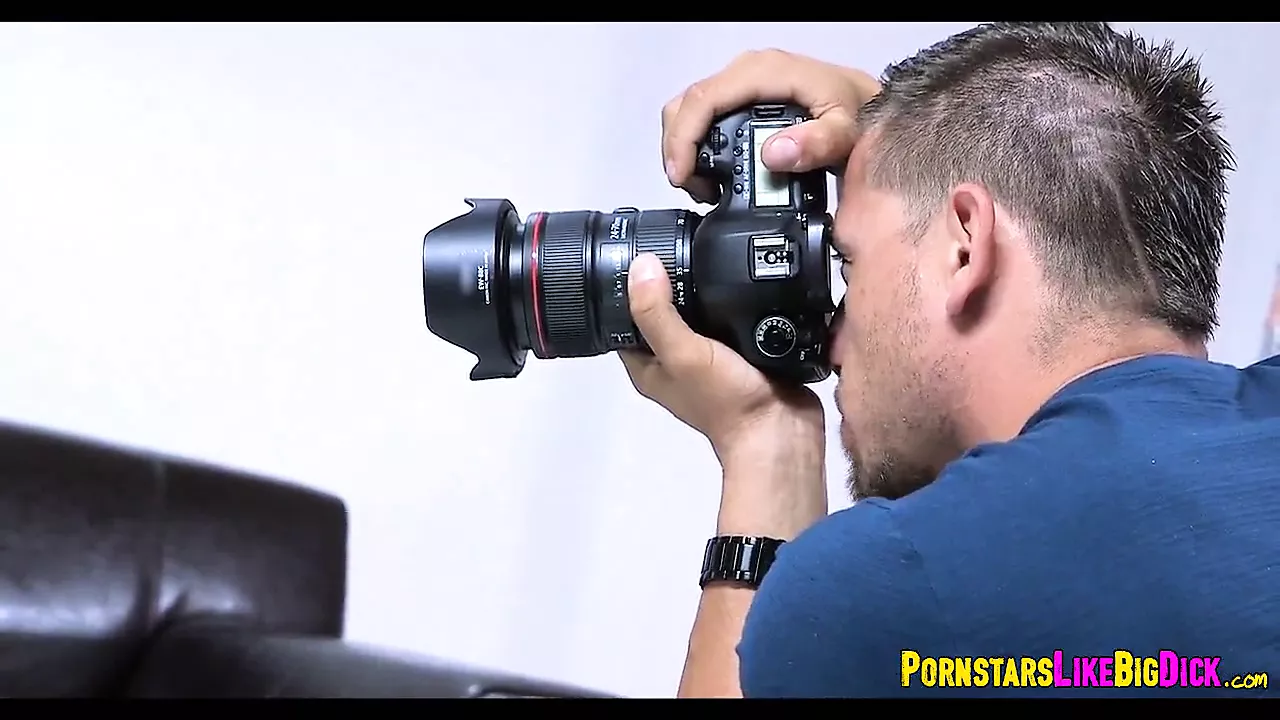 Fucking at the Photoshoot: Babe Babe Porn feat. Rachel Roxxx