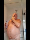 Nonno nella doccia snapshot 2