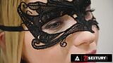 21 Sextury - великолепную Angelika Greys трахают двойным проникновением, как ей всегда снилось snapshot 4