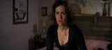 Sarah Paulson - Schwimmer snapshot 5