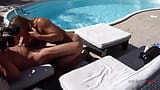 Remaja blonde Perancis dikongkek dalam pantat di kolam renang snapshot 10