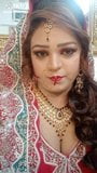 Desi Bride Clevrage snapshot 2