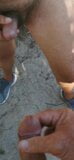 Paja en la playa con otros hombres snapshot 8