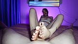 Великолепная дрочка ногами со спермой на ступнях в видео от первого лица - трейлер snapshot 7