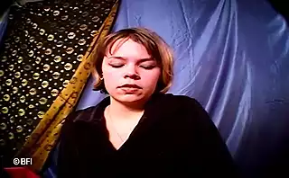 Jinsiy olatni biriktiruvchi porno yigitlar