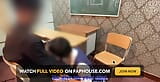 N ° 122 baise avec son prof - le dites à tout le monde ! Une fille qui fait attendre son copain et se fait baiser par un camarade de classe snapshot 6