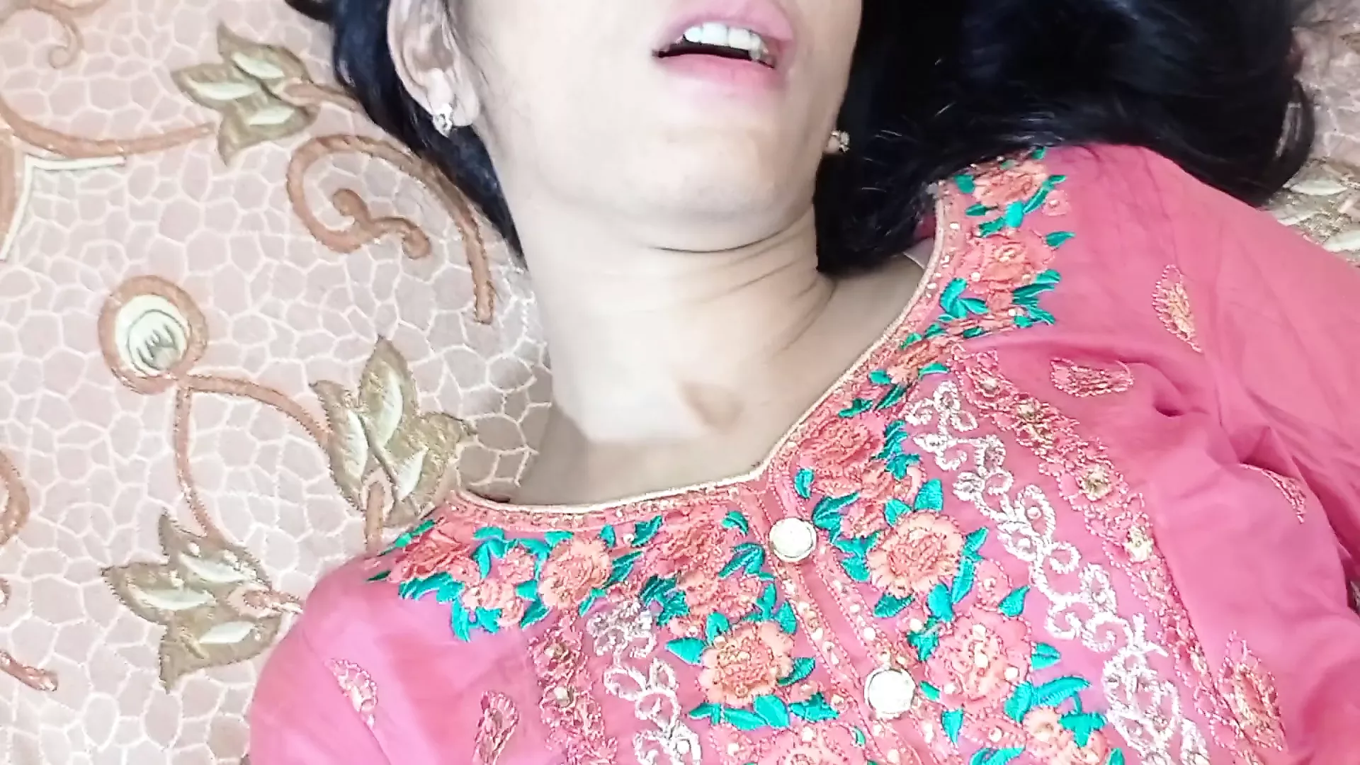 Pati Ke Promotion Ke Liye Boss Ne Mujhe Sari Rat Choda Mote Lund Se Latest Desi Porn Sex Video in Clear Hindi Audio | xHamster