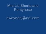 Mevrouw I. korte broek en panty snapshot 1