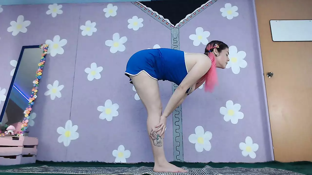 Yoga Workout Livestream Flashing Latina Nip Slip Beginner: Venezuelan Porn