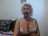 mature flashing her bobs snapshot 1