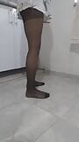 Turk mature leg and foot fetish in nylon stockings in the kitchen snapshot 5