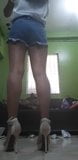 Legsjob pinay in short denim & high heels snapshot 1