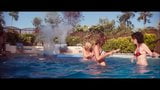 Suzanne Somers scena in piscina con tette in topless da Magnum snapshot 8