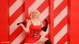 Selamat Tahun Baru! Mrs Santa dalam pakaian fetish pvc – arya snapshot 14