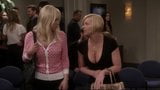 Jaime Pressly. Anna Faris - Mm S04E01 snapshot 5