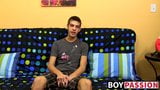 Sexy twink ass Max Morgan jerking his fat dick at home snapshot 3