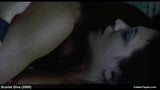 アジア・アルジェントとベラ・ジェマの裸とワイルドなセックス映画シーン snapshot 8