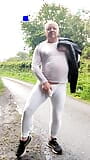 Raus für einen spaziergang in lycra chaps snapshot 13