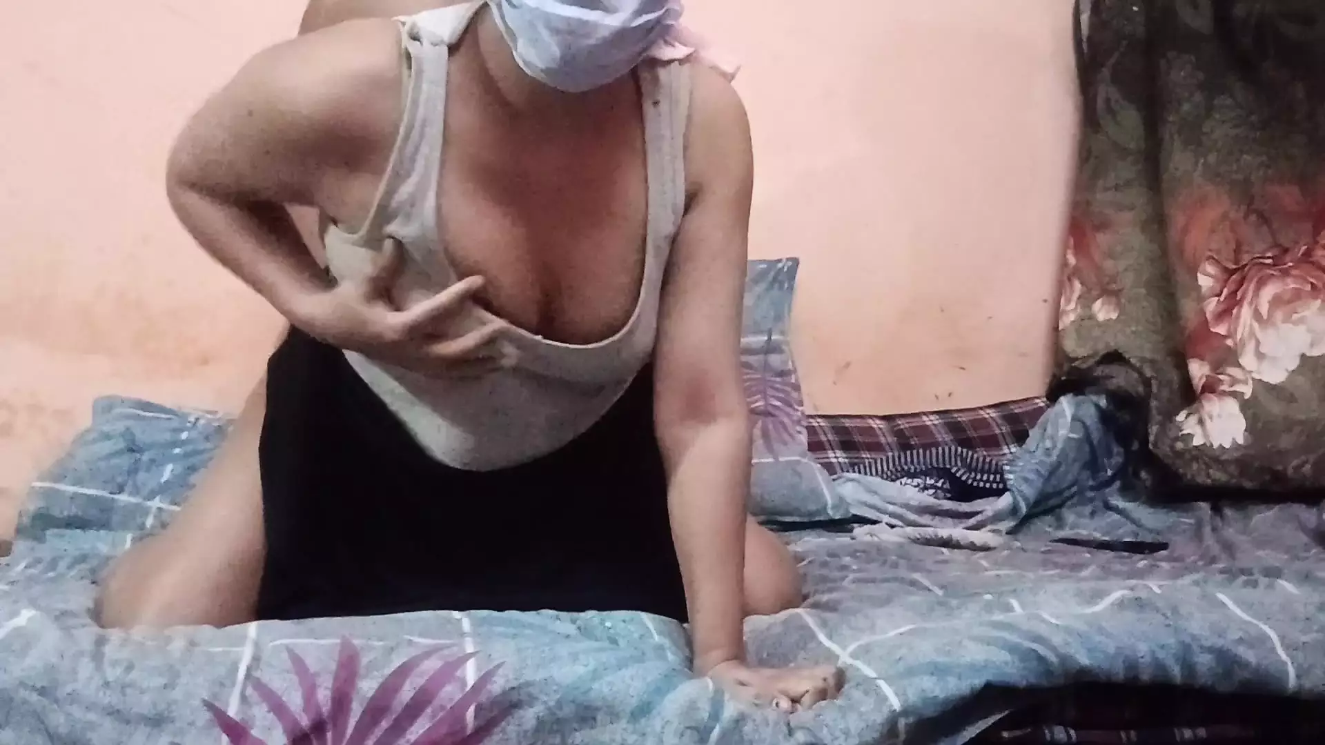 Dasi Bhabhi and Dewar Romantic Sex Videos Hindi: Indian Fingering Porn
