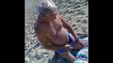 Il nonno ha esposto il pene snapshot 6