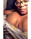 Gros seins noirs sur Instagram snapshot 11