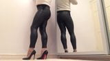 Black shiny PVC leggings . snapshot 4