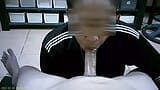 Femme de ménage excitée, pipe en POV snapshot 4