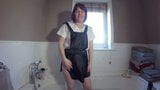 Uniform in the Soapy Bath snapshot 1