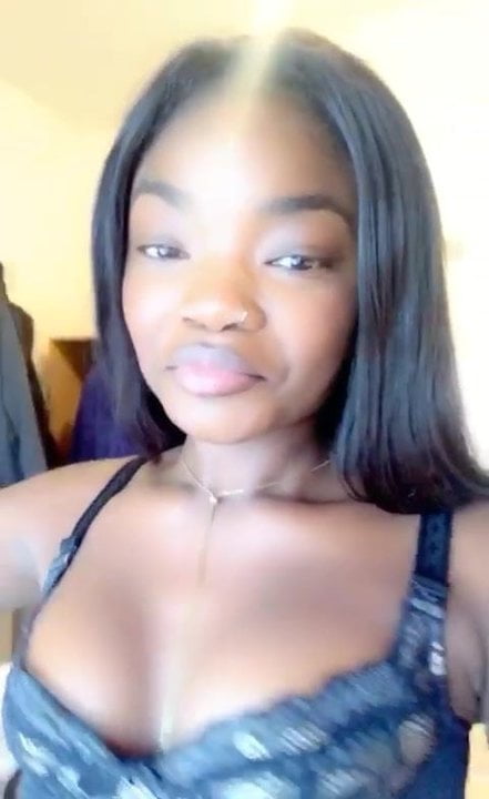 Fille africaine sexy