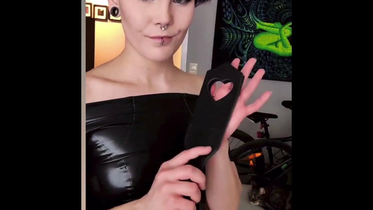 Latex hiányzik d
