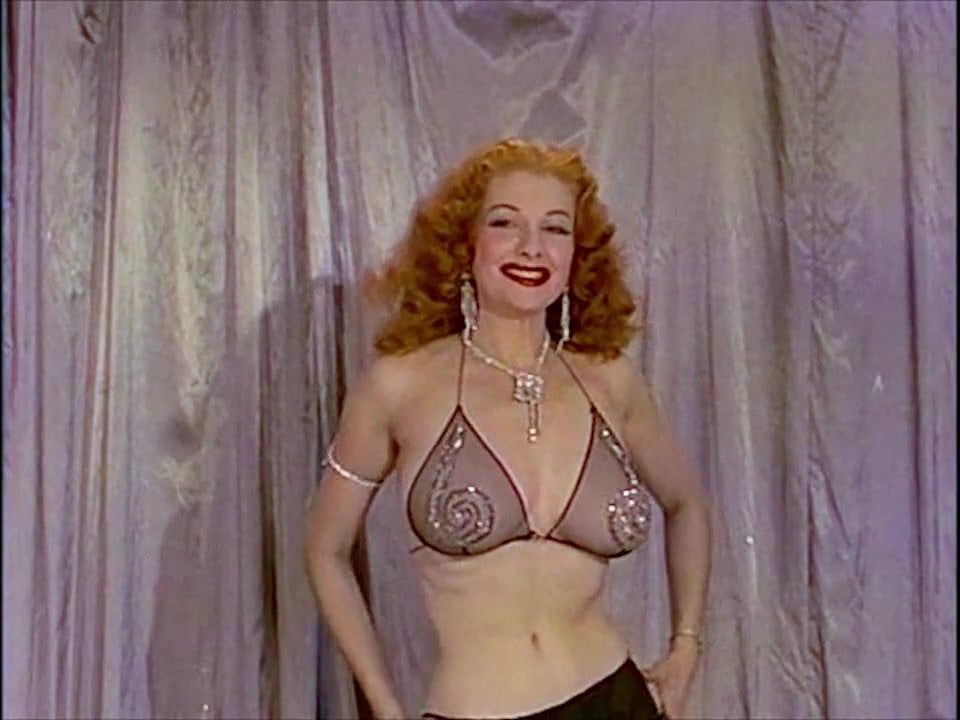 Huge Tits Burlesque