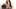 Rondborstige babe Penelope Piper verleidt zwarte dekhengst