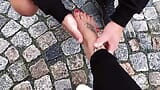 Miaxxx, esclave aux pieds soumis snapshot 4